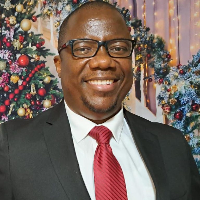Pastor-Professor-Aaron-Apawu